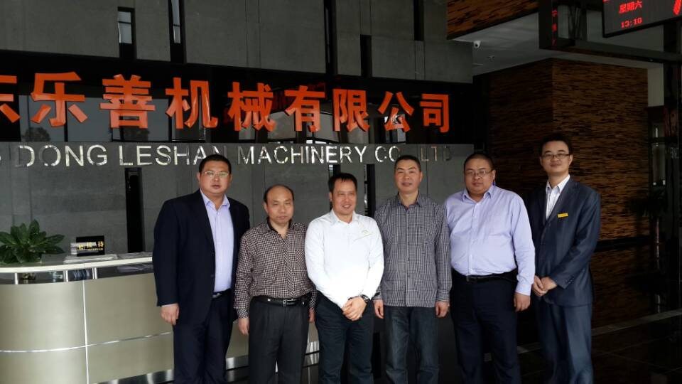 中沃實(shí)業(yè)高層來(lái)我司進(jìn)行參觀交流 雙方進(jìn)一步確定項(xiàng)目實(shí)施合作事宜