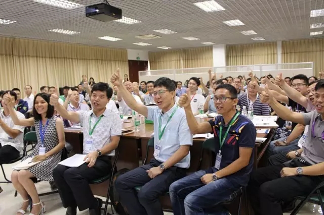 精益盛宴，創(chuàng)想未來，筑夢企業(yè)成長！