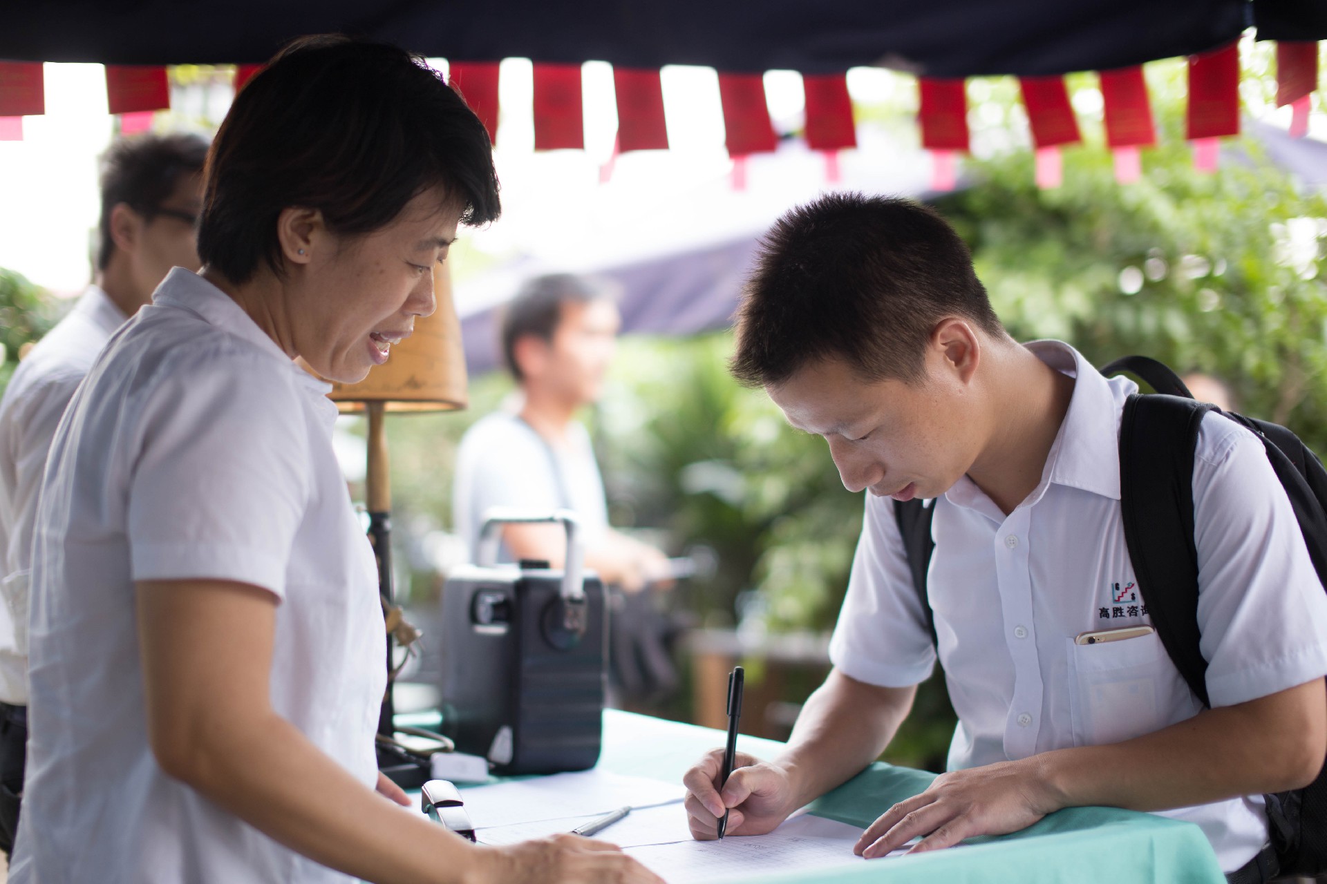 中秋大團圓║月滿中秋，情深意濃