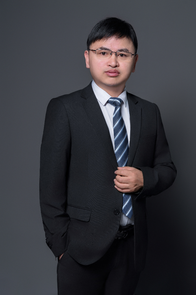 龍新平